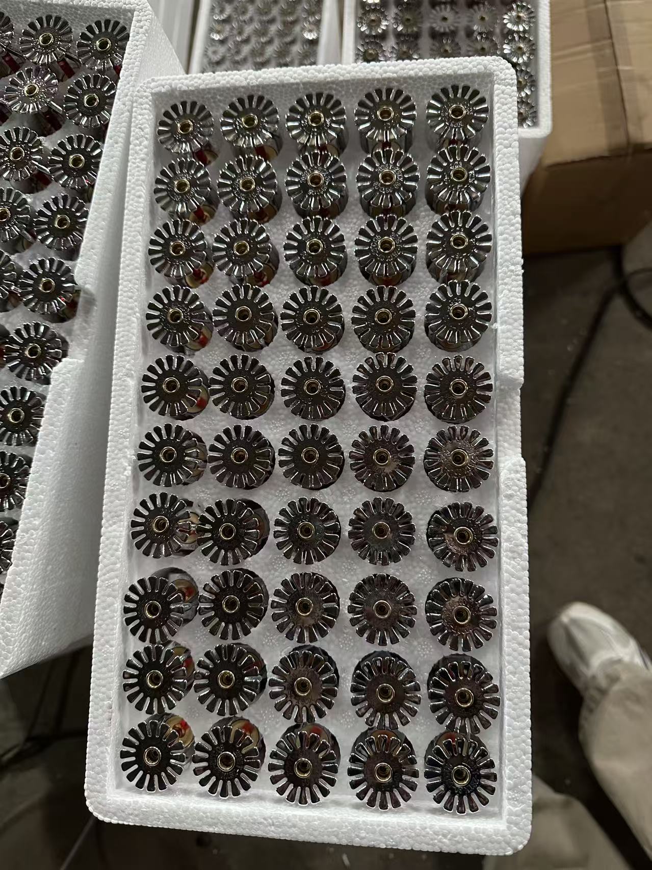 Real product packing thumbnail